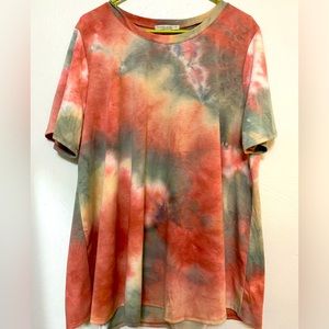 Green Envelope Tie Dye Shirt. Swing Style Bottom. Plus Size 2X